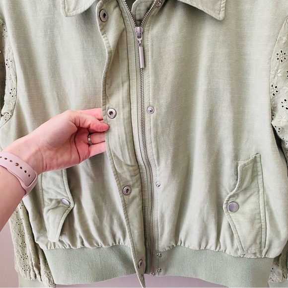 7 For All Mankind Eyelet Sleeve Bomber Jacket Green Sz Small - Picture 5 of 10